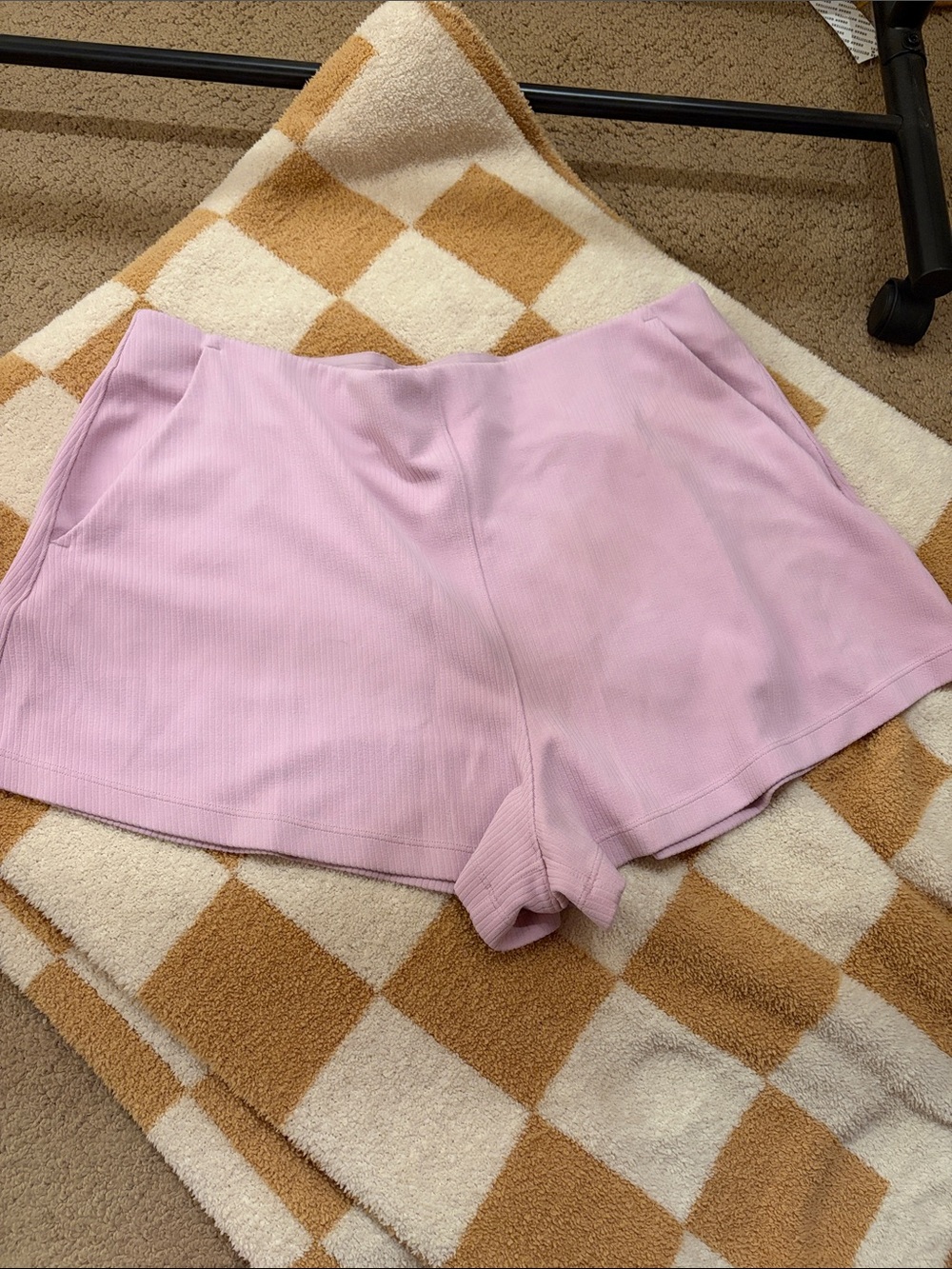lululemon athletica High-Rise Ribbed Dusty Pink Shorts
